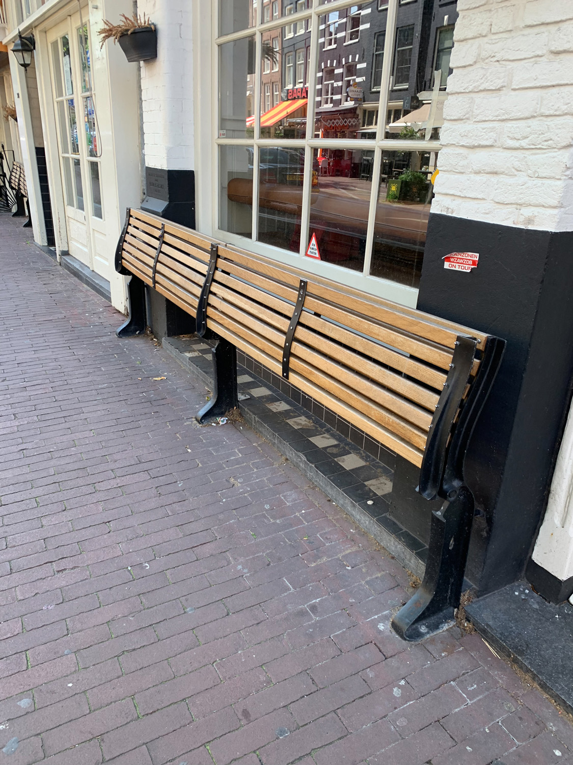 public_seating_16